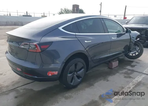 2018 Tesla Model 3 Long Range/Mid Range from USA, damaged, VIN 5YJ3E1EA8JF040075
